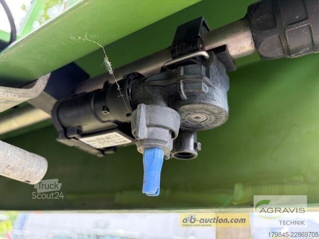 Обприскувач для пестицидів Fendt ROGATOR 655