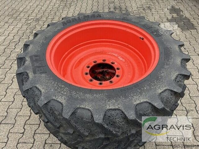 Tekerlek Trelleborg Premia KOMPLETTRÄDER BKT 320/85R36 + 320/90R50