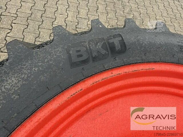 Tekerlek Trelleborg Premia KOMPLETTRÄDER BKT 320/85R36 + 320/90R50