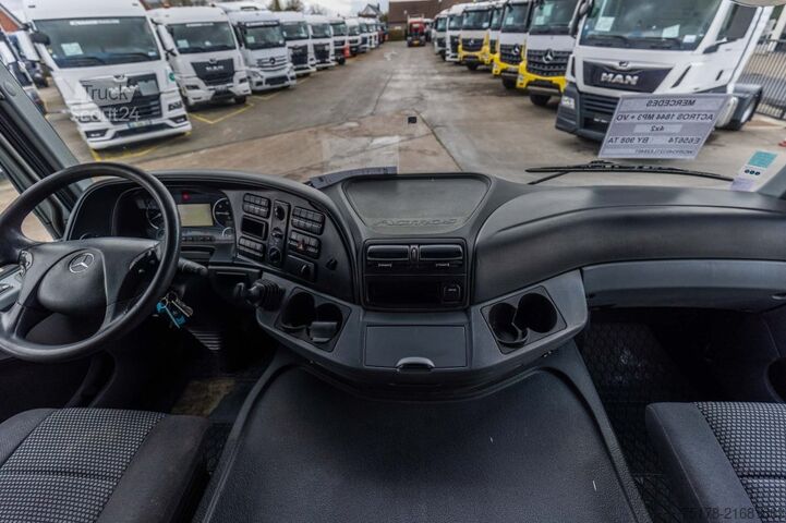 Standard tractor Mercedes-Benz ACTROS 1844 LS- MP3+VOITH
