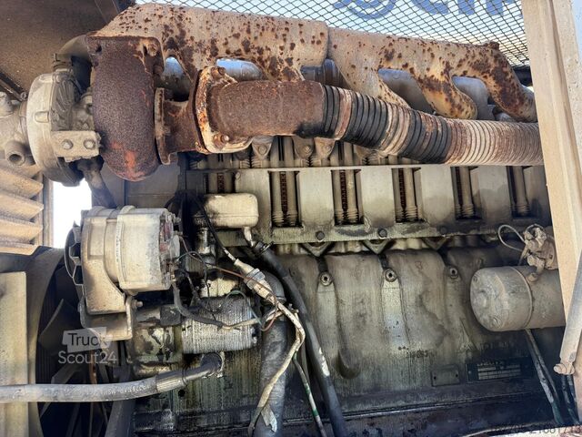 Tovornjak s črpalko za beton Iveco Magirus 330