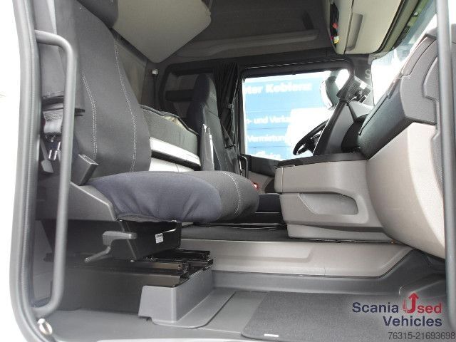 Štandardný ťahač Scania R 460 NA - SUPER - HIGHLINE - 2x TANKs - ACC