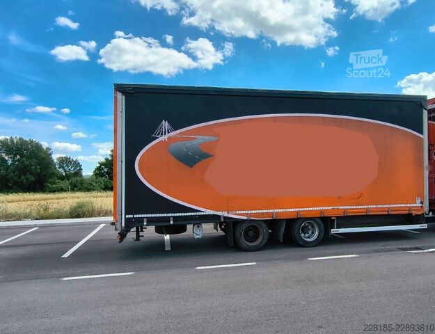 Remolque abierto con toldo RIMORCHI RIMORCHIO OMAR 20W829 - RIMORCHIO OMAR 20W82P