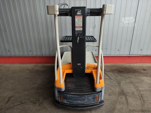 Préparateurs de commandes verticaux Crown WAV60-118