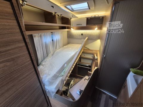Напівінтегрований кемпер Weinsberg CaraCompact 600 MF EDITION [PEPPER] *TraumMobil*Autark-e*Automatik