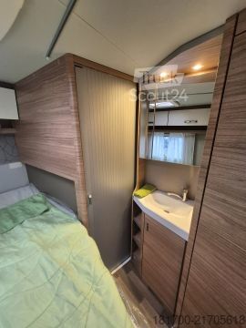 Напівінтегрований кемпер Weinsberg CaraCompact 600 MF EDITION [PEPPER] *TraumMobil*Autark-e*Automatik