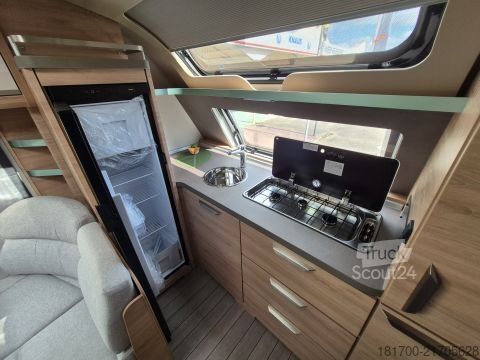 Bivalnik Knaus Südwind 500 PF Black Selection *1800kg*ATC*Duschausbau*