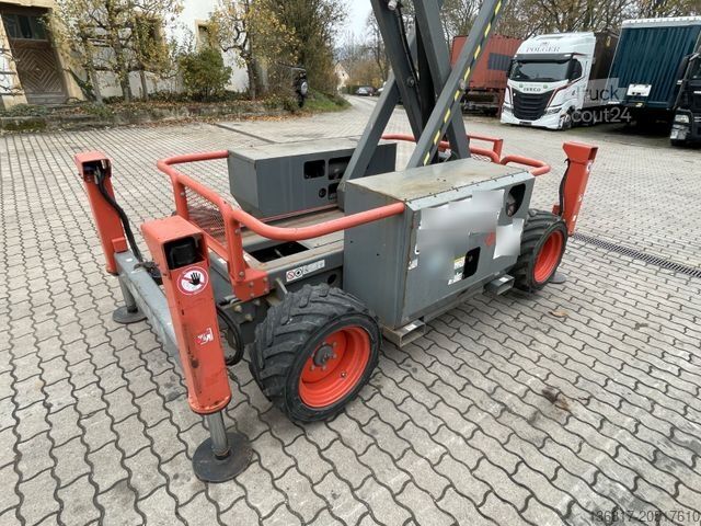 Piattaforma di lavoro Skyjack SJ6832 RT Gelände AH 11,70 Allrad Schere