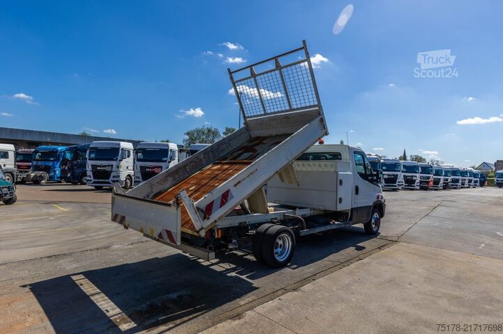 Benne IVECO DAILY 35C15