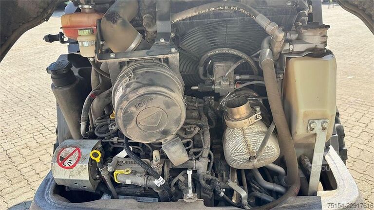 Kuormaaja Mecalac AX 1000