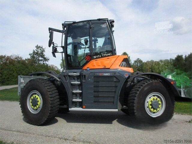 Traktör  SYN TRAC ST420
