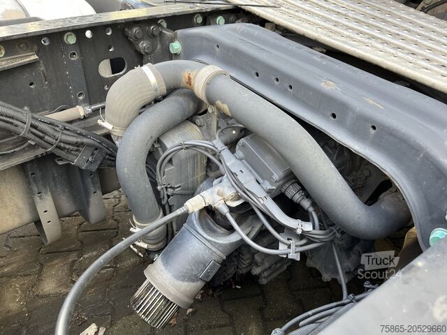 Standard tractor Man TGX 18.460 XXL / Motor Defect -> Not Running / ...