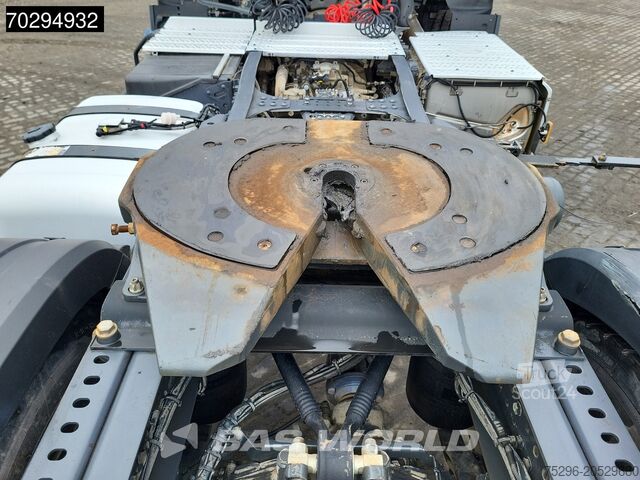 Standaard trekker Mercedes Arocs 2046 4X2 Retarder Standklima Big-Axle Euro 6