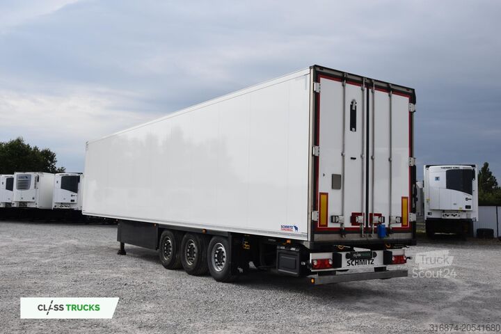 Refrižeratora puspiekabe SCHMITZ CARGOBULL SKO FP 60 ThermoKing SLXi 300