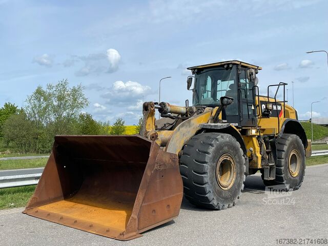 Loader Caterpillar 966M