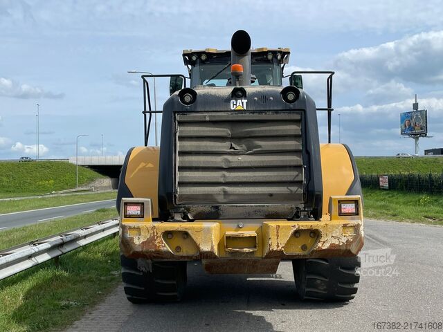 Loader Caterpillar 966M