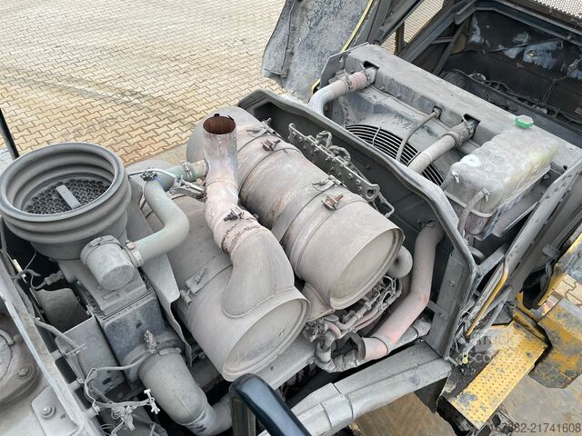 Laster Caterpillar 966M