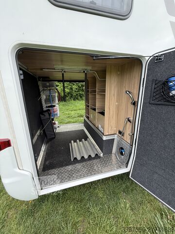 Half-integraal camper Hymer-Eriba ML-T 580