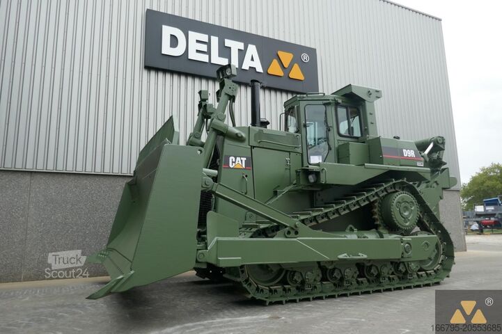 Bouteur Caterpillar D9R Ex-army