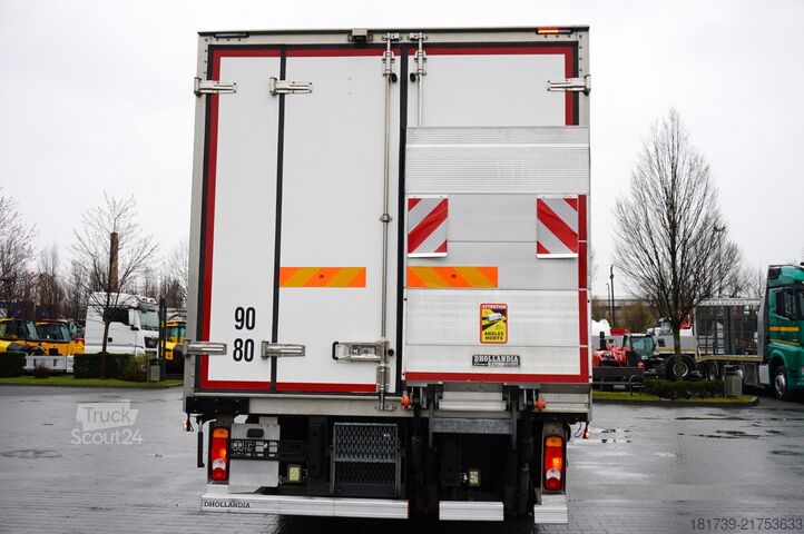 Chladnička Renault D210 12T / Bitemperature Refrigerator /