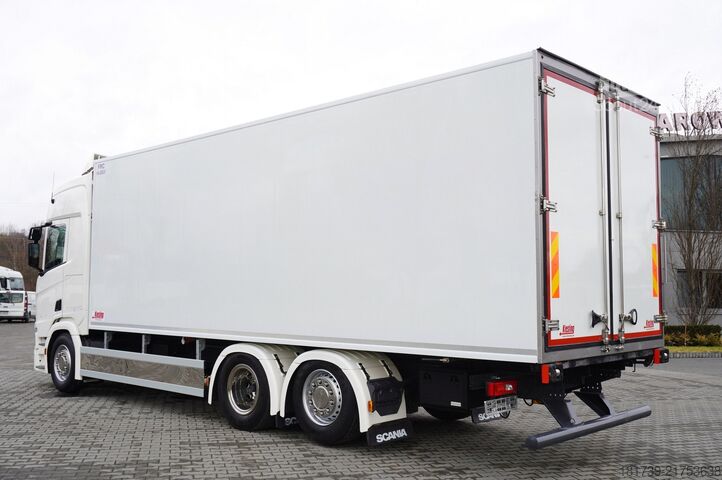 Kyld lastbil SCANIA R500 6x2 / Kiesling meat hook refrigerat