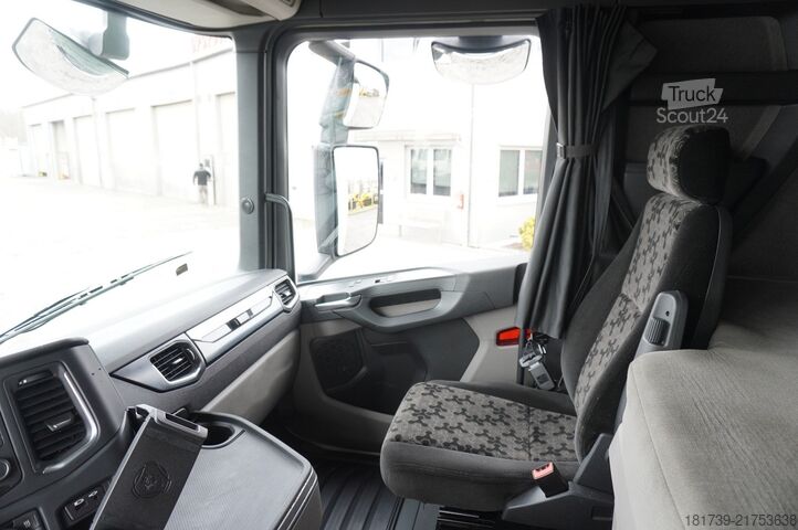 Kyld lastbil SCANIA R500 6x2 / Kiesling meat hook refrigerat