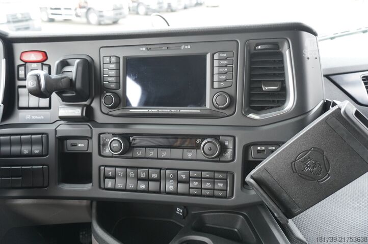 Kyld lastbil SCANIA R500 6x2 / Kiesling meat hook refrigerat