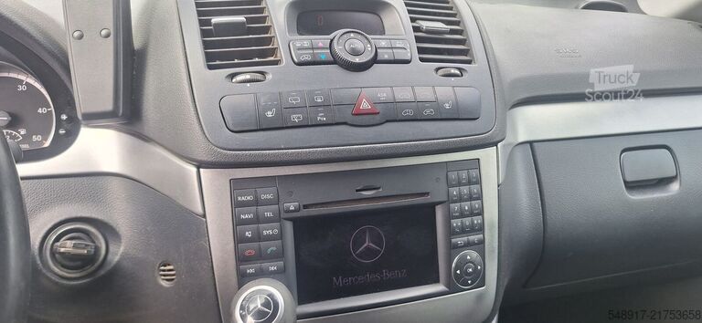 панельний фургон Mercedes-Benz Vito