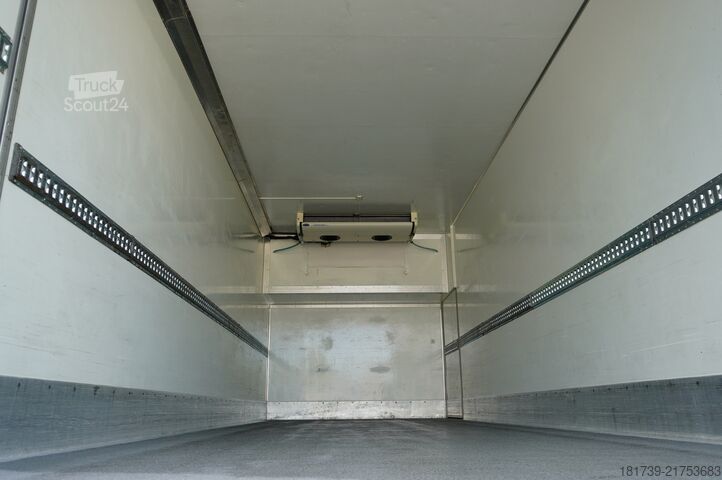 Frigorifik kamyon Mercedes-Benz Actros 2546 / Lecapitaine refrigerator