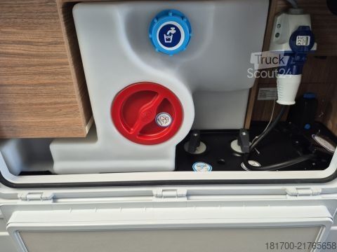 Yarı entegre karavan Weinsberg CaraSuite 650 MEG EDITION [SPICY] *TraumMobil*Automatik*