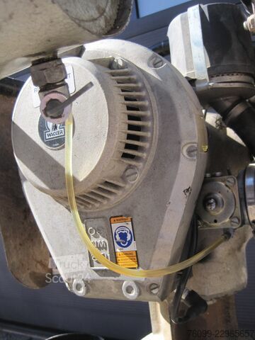Zıplamalı sıkıştırıcı Wacker BS60Y AT-WM80 MotorStampffußverlängerung