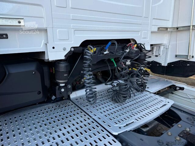 Standard-SZM DAF XG 480 Retarder LED 2x tank PTO-Prep 213.174KM!