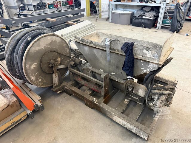 Maszyna budowlana POMPA POLISTIROLO PER BETONIERA POLYSTYRENE PUMP FOR CONCRETE MIXER