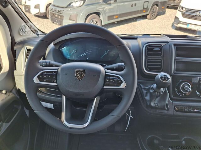 عربة تخييم CARADO CV 640
