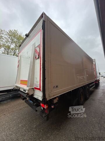 Jäähdytysrekka SCANIA P410 6x2 Kühlkoffer mit lbw + Anhänger Bj 2015