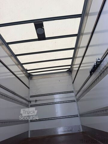 Κλειστό βαν MERCEDES-BENZ 316 CDI Sprinter Klima Maxi 2,64m Innen