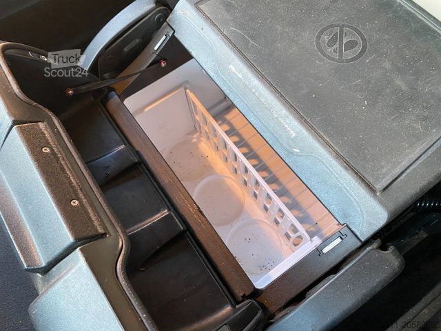 Standard nyergesvontató MAN TGX 18.420 BLS | Hydraulik*Safety-Paket*Navi*AC