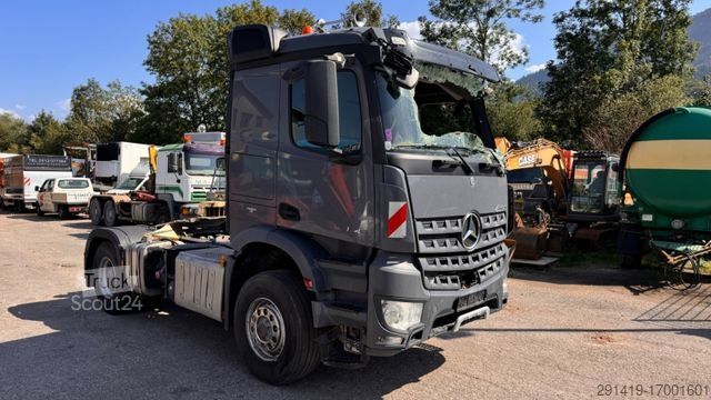 Τυπική μονάδα τράκτορα MERCEDES-BENZ Arocs 1845 4X4 Hydrodrive Zgm Bj 2015