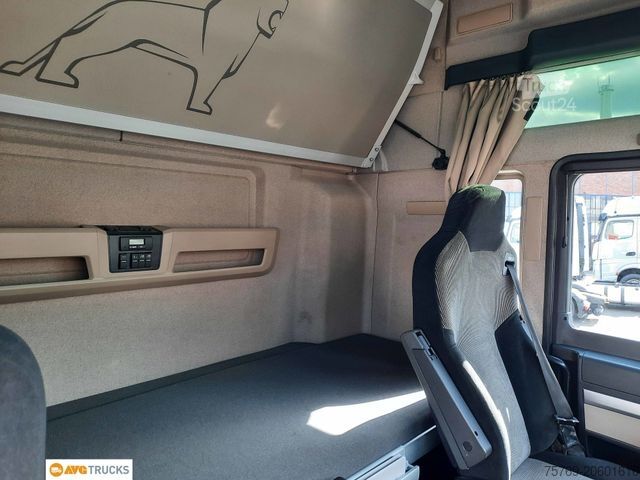 Влекач за голям обем MAN 18.510 XXL Retarder Standklima 2xTank