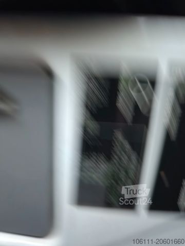 Furgoneta de caja alta MERCEDES-BENZ Sprinter II Kasten 318/319 CDI V6MAXI/KLIMA/AHK.