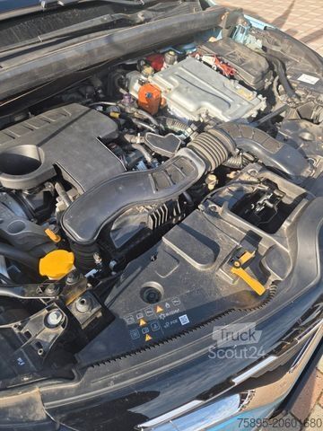 Фургон RENAULT Captur II Intens