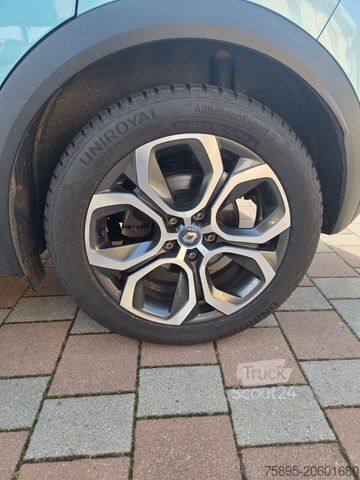 Varebil RENAULT Captur II Intens