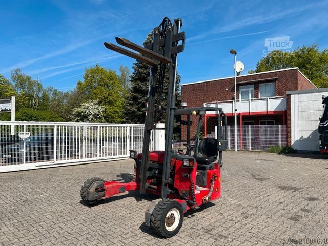 Chariot élévateur MOFFETT Mitnhahmestapler  HIAB MOFFETT M4 20.4