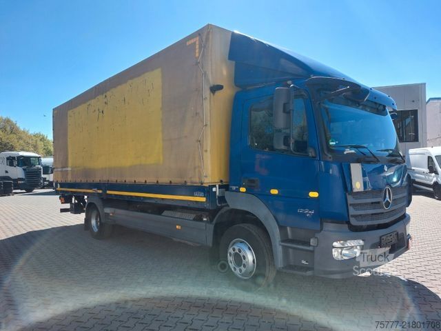 Plattewagen met zeil MERCEDES-BENZ Atego 12-24 PL-SP- Blatt/Luft- Klima- LBW