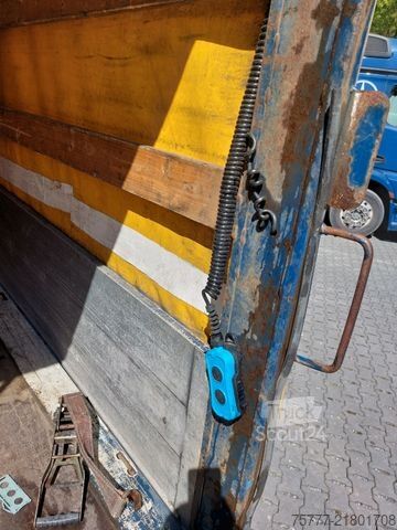 Plattewagen met zeil MERCEDES-BENZ Atego 12-24 PL-SP- Blatt/Luft- Klima- LBW