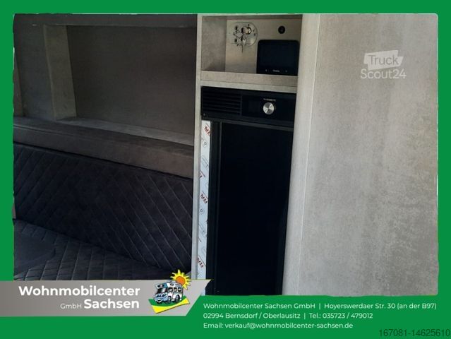 Lakóautó MEGAMOBIL Mega Lounge 600 MAN 177 PS