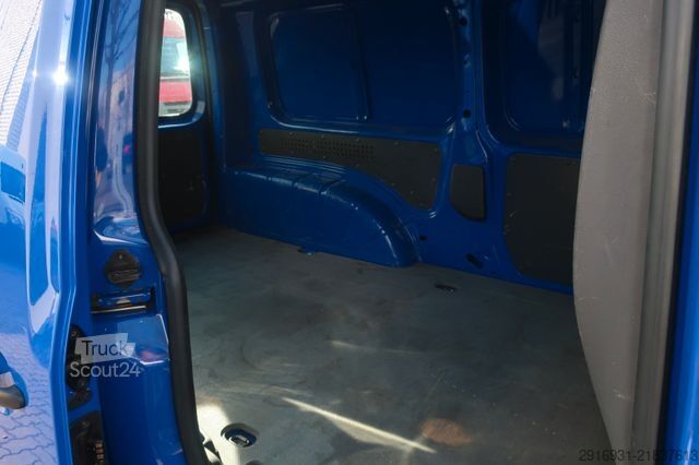Panelinis furgonas VOLKSWAGEN Nr.264 Caddy Maxi 1.Hand / Klima / PDC