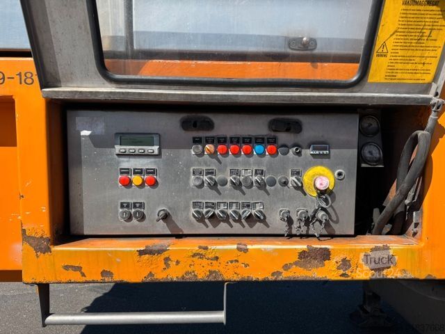 Naczepa cysternowa Disab Centurion LN20 Vacuumloader 12000 L