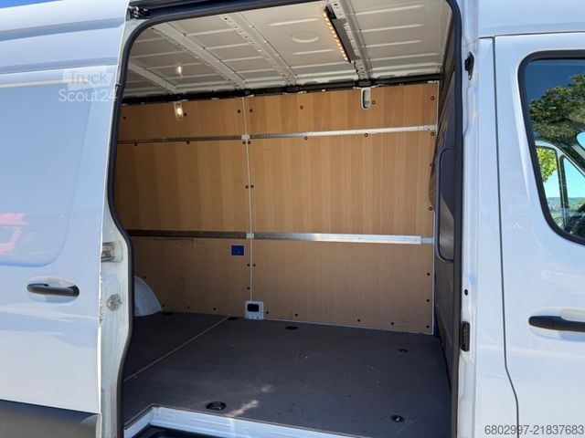 Kastenwagen hoch MERCEDES-BENZ Sprinter 317 CDI Maxi/Klima/LED/Navi/Kamera/MBUX