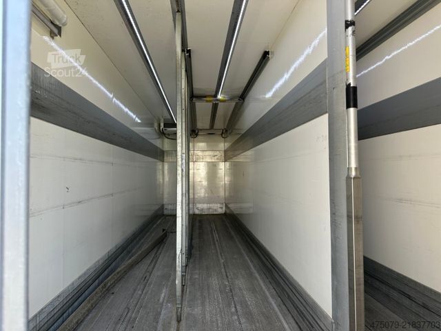 Kjølelastebil VOLVO FE 250 / Carrier 1250 MT / 3 x Kammern / LBW